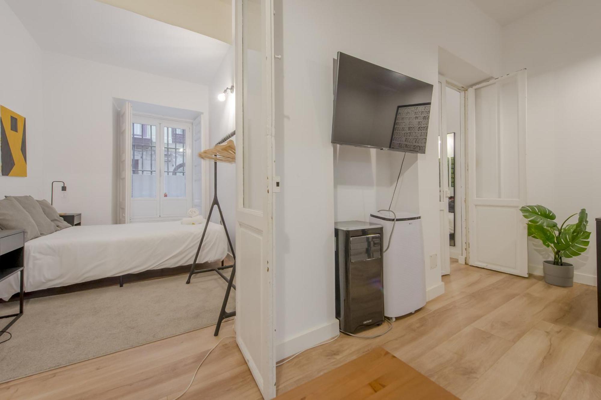 C-Cabeza Cool Apt Para 7 Al Lado De Tirso De Molina E1 Мадрид Экстерьер фото